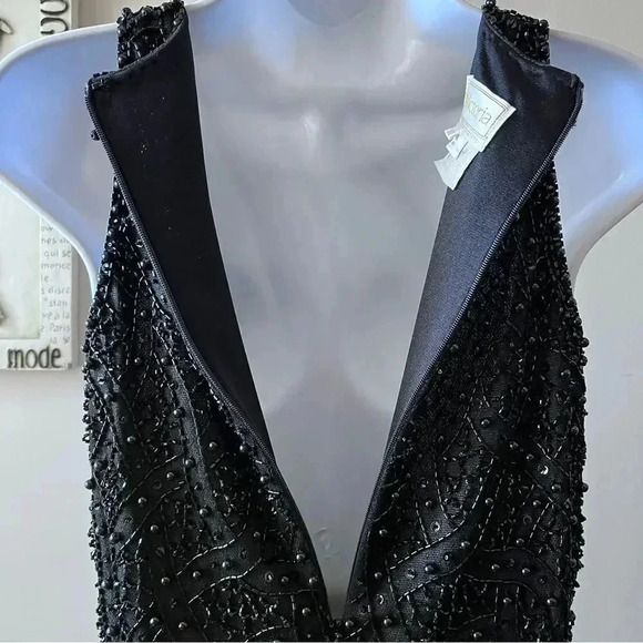 Vintage Victoria Black Silk Beaded Sequin Ball Gown Evening Dress Size 10 - Picture 11 of 15